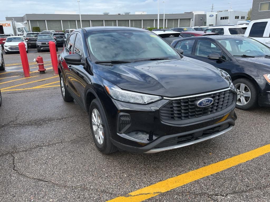 used 2024 Ford Escape car, priced at $25,995