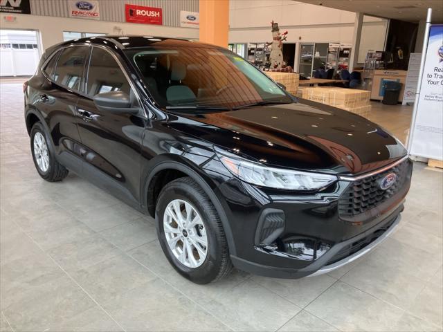 used 2024 Ford Escape car, priced at $25,995