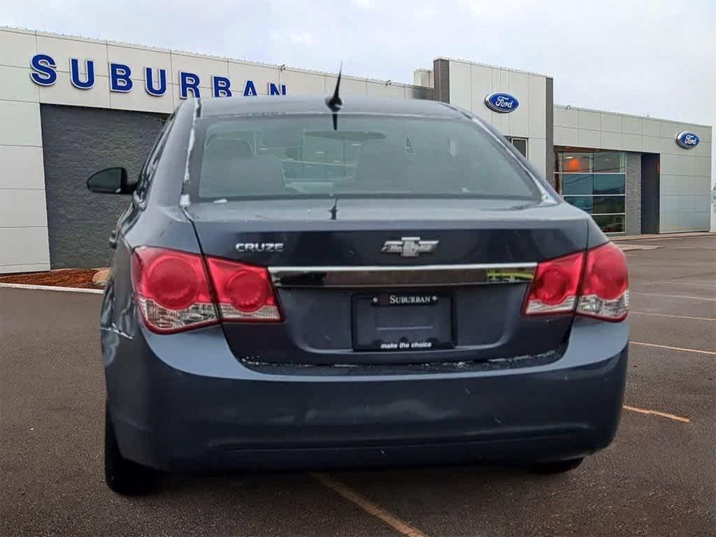 used 2014 Chevrolet Cruze car, priced at $7,500