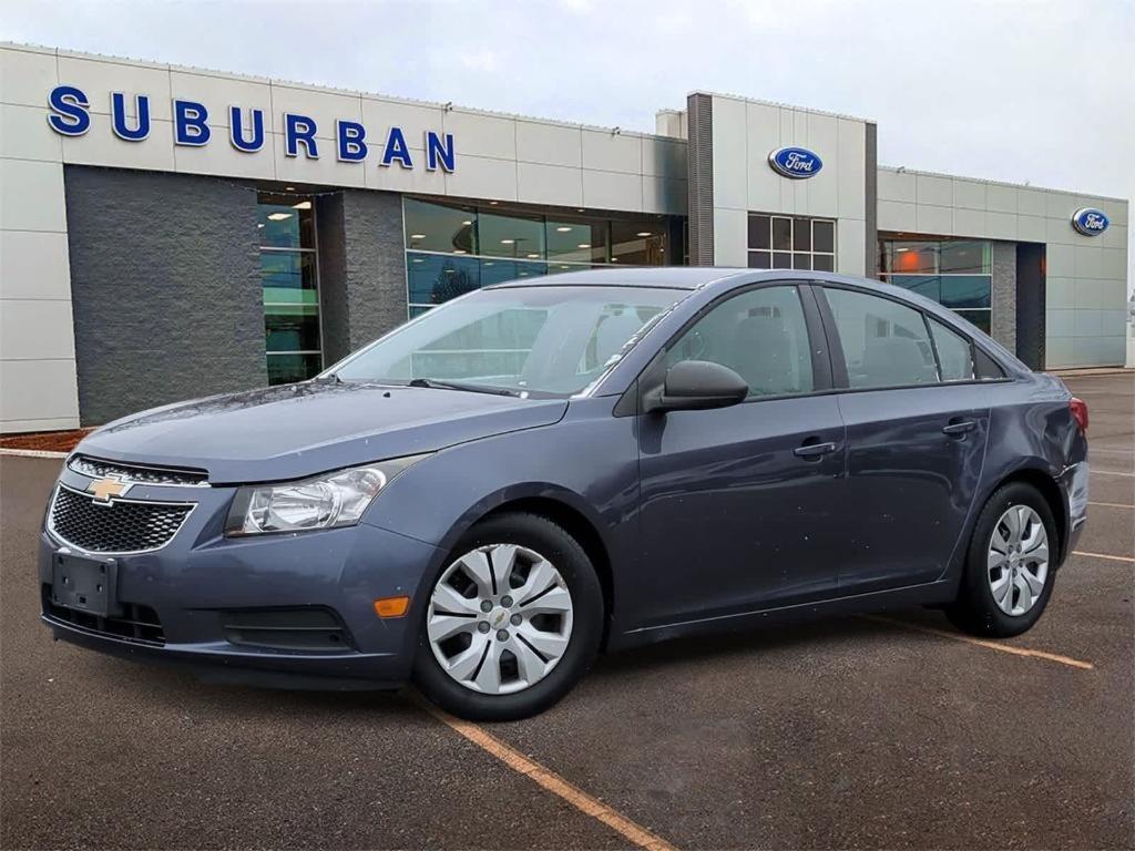 used 2014 Chevrolet Cruze car, priced at $7,500