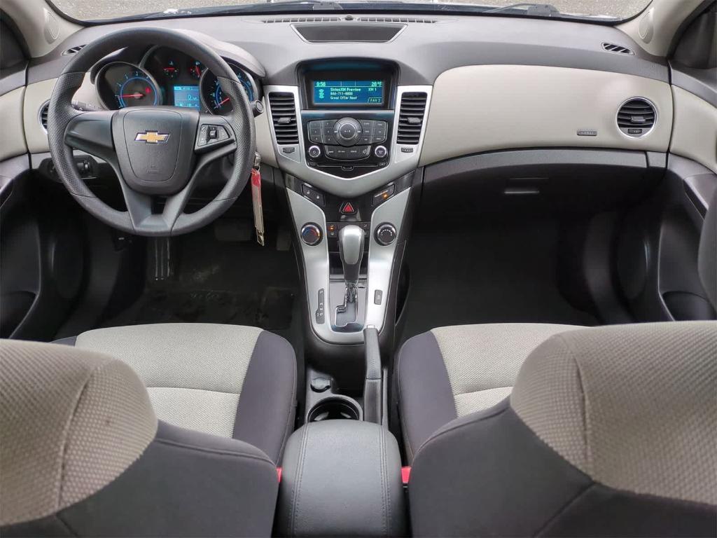 used 2014 Chevrolet Cruze car, priced at $7,500