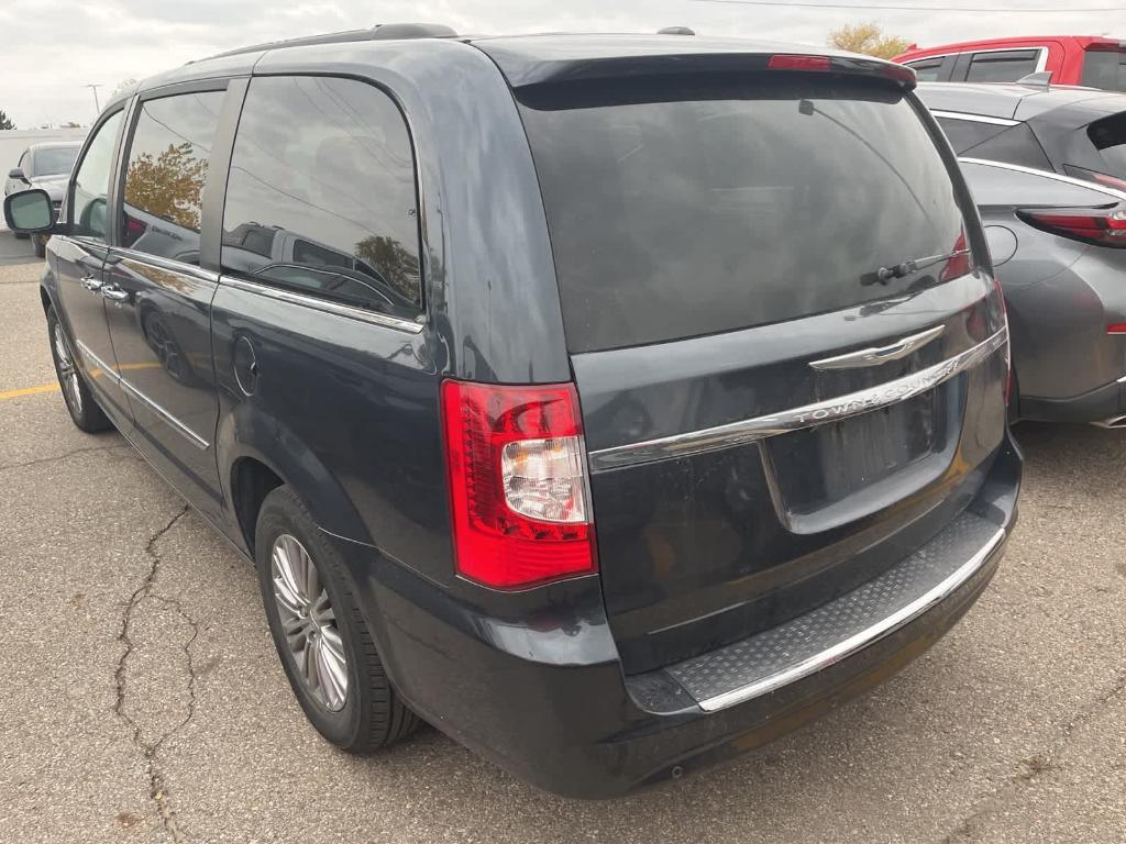 used 2014 Chrysler Town & Country car, priced at $8,900