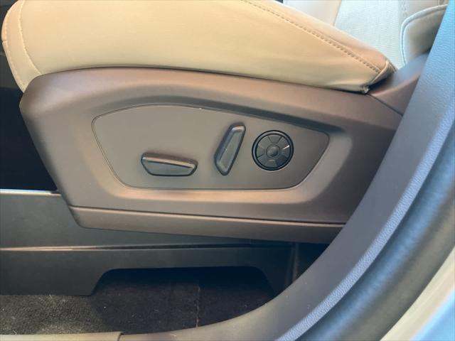 used 2022 Ford Explorer car, priced at $39,495
