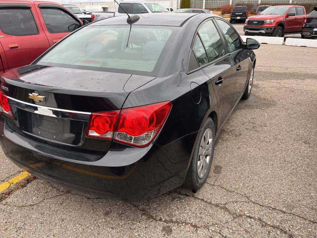 used 2015 Chevrolet Cruze car, priced at $6,600