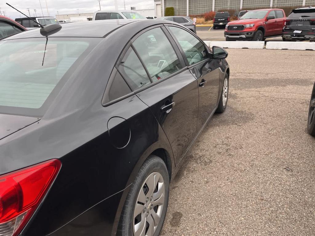 used 2015 Chevrolet Cruze car, priced at $6,600