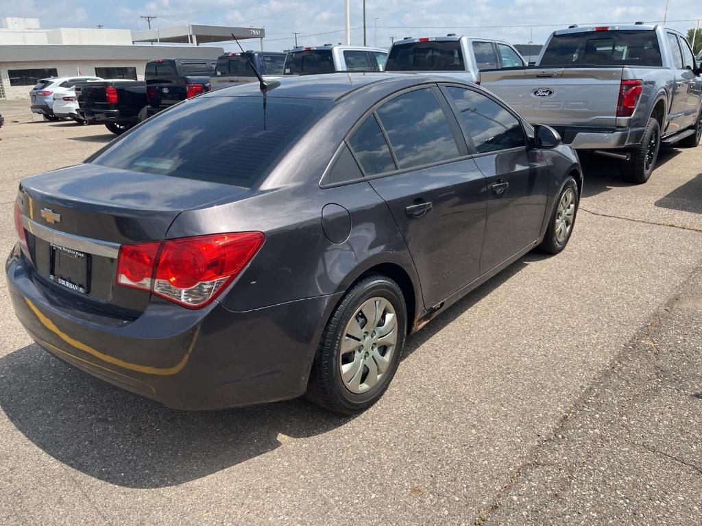 used 2014 Chevrolet Cruze car, priced at $2,900