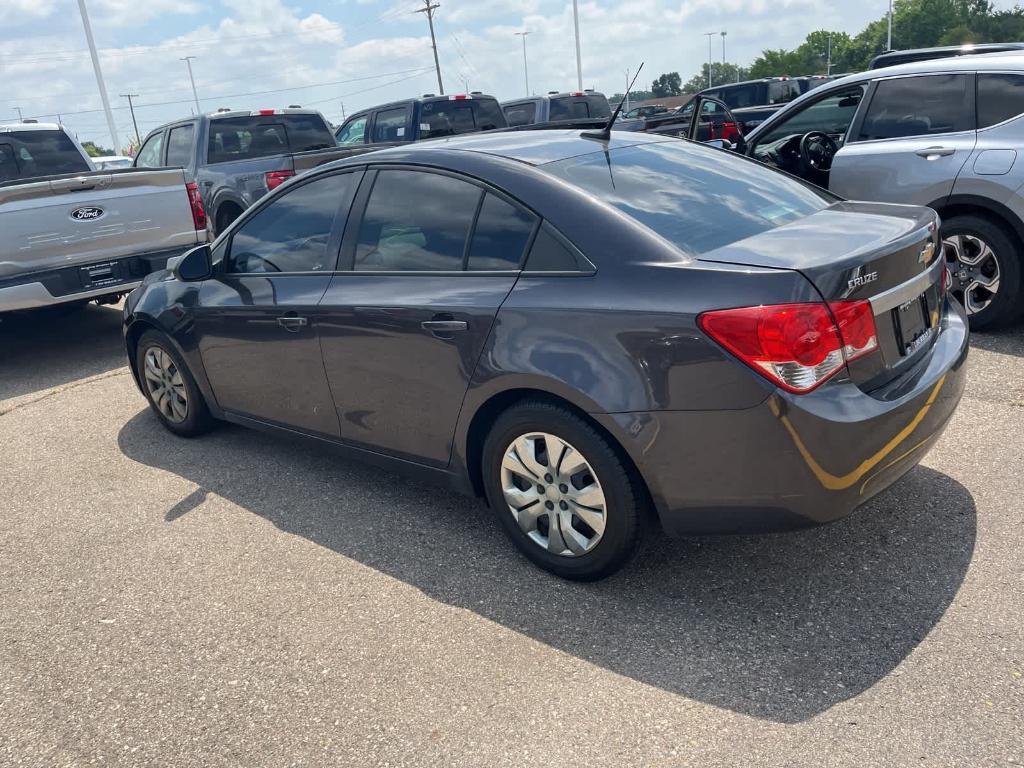used 2014 Chevrolet Cruze car, priced at $2,900