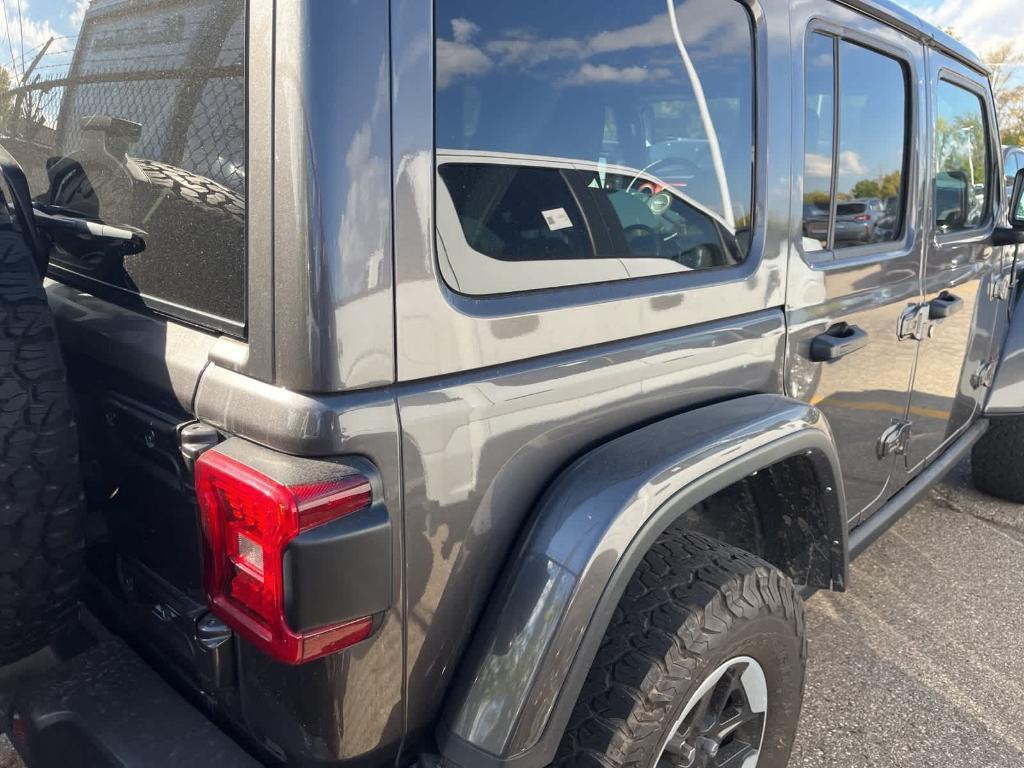 used 2021 Jeep Wrangler Unlimited car, priced at $37,595