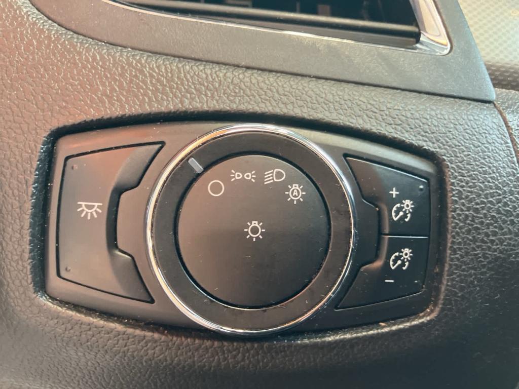 used 2014 Ford Edge car, priced at $11,500