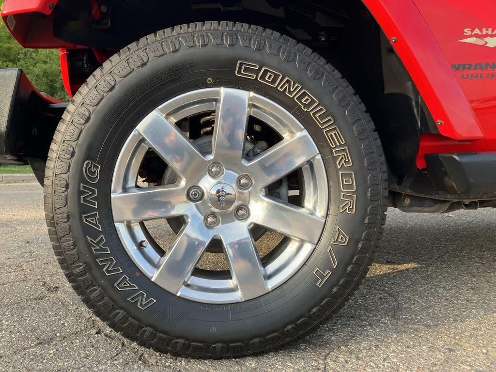 used 2015 Jeep Wrangler Unlimited car, priced at $18,500