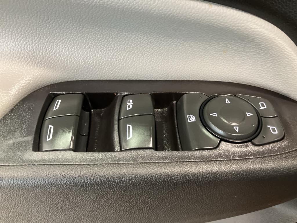 used 2019 Chevrolet Equinox car, priced at $15,900