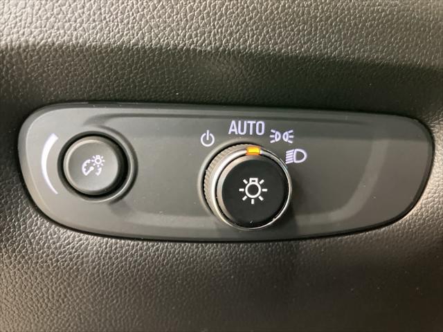 used 2022 Chevrolet Traverse car, priced at $30,995