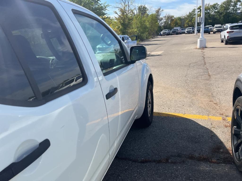used 2015 Nissan Frontier car, priced at $10,900