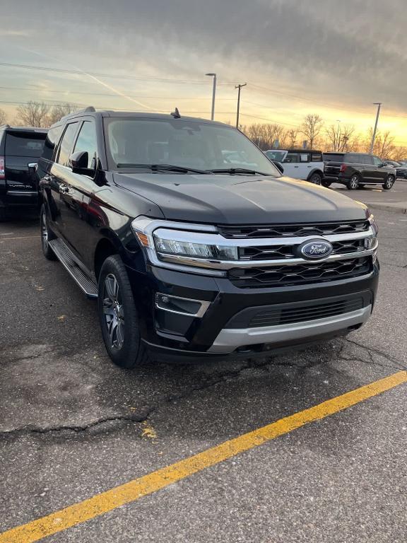 used 2022 Ford Expedition Max car, priced at $51,595