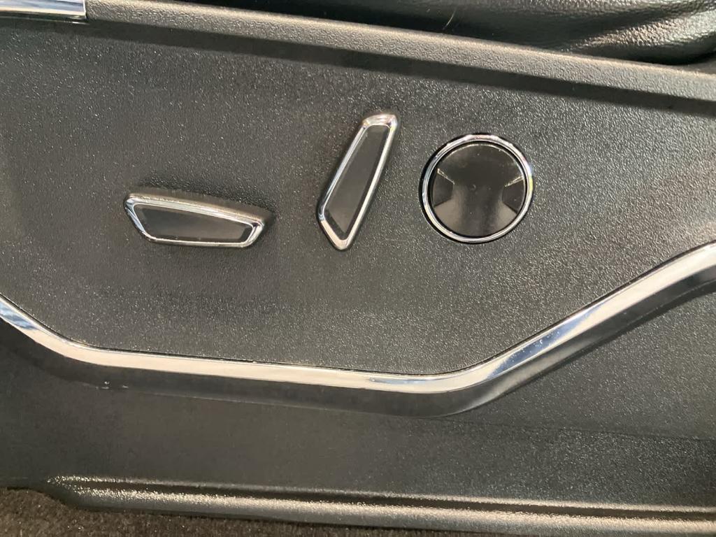 used 2021 Ford F-150 car, priced at $30,800