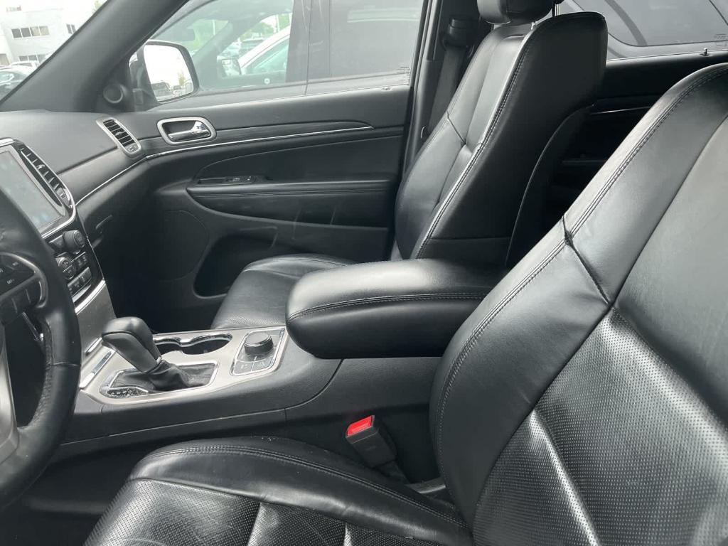 used 2019 Jeep Grand Cherokee car, priced at $4,900