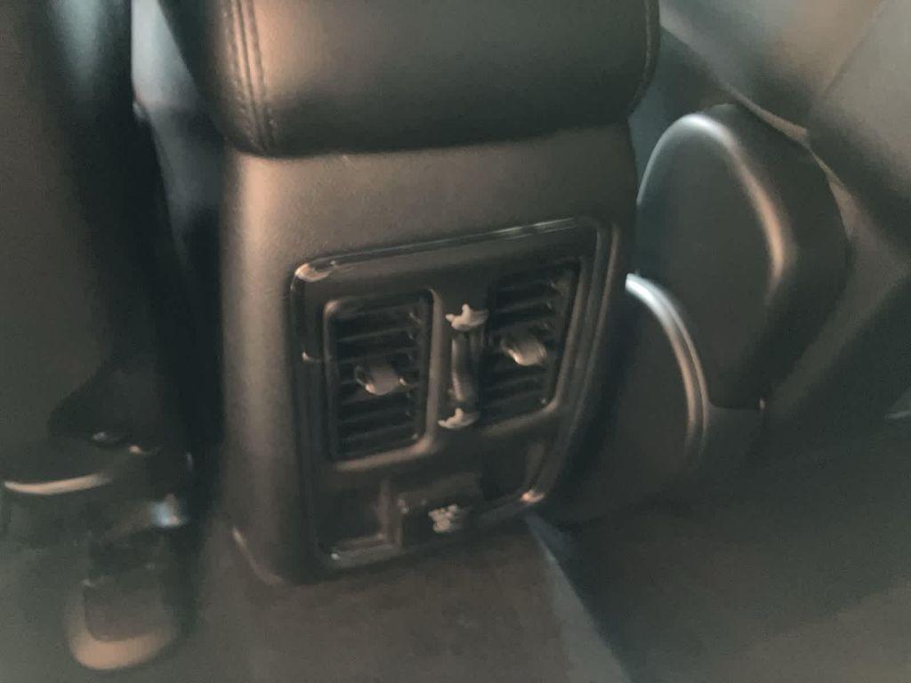 used 2022 Jeep Grand Cherokee WK car, priced at $21,900