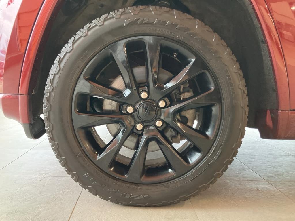 used 2022 Jeep Grand Cherokee WK car, priced at $23,900