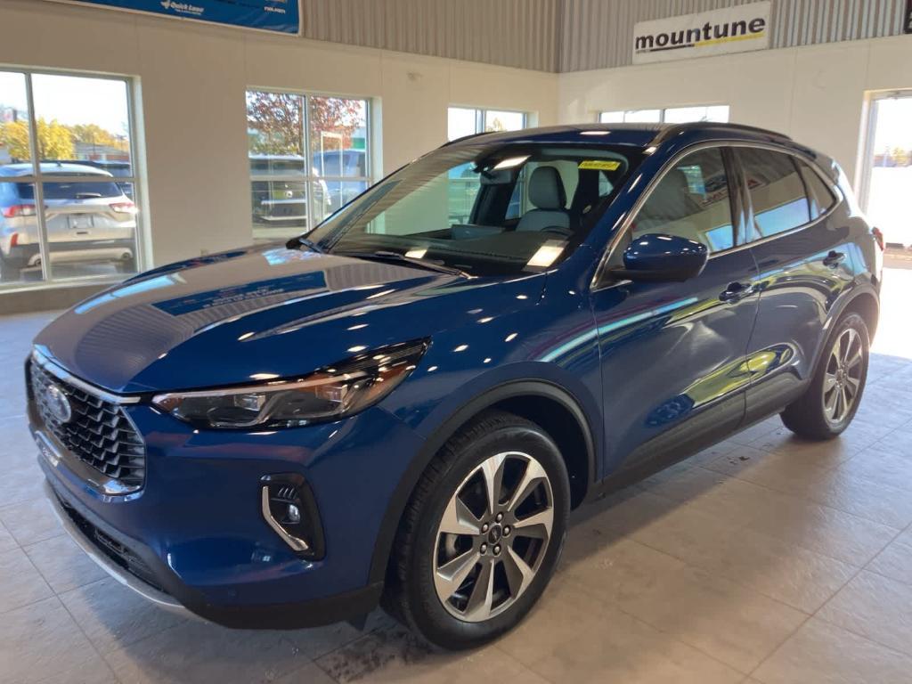 used 2023 Ford Escape car, priced at $24,595