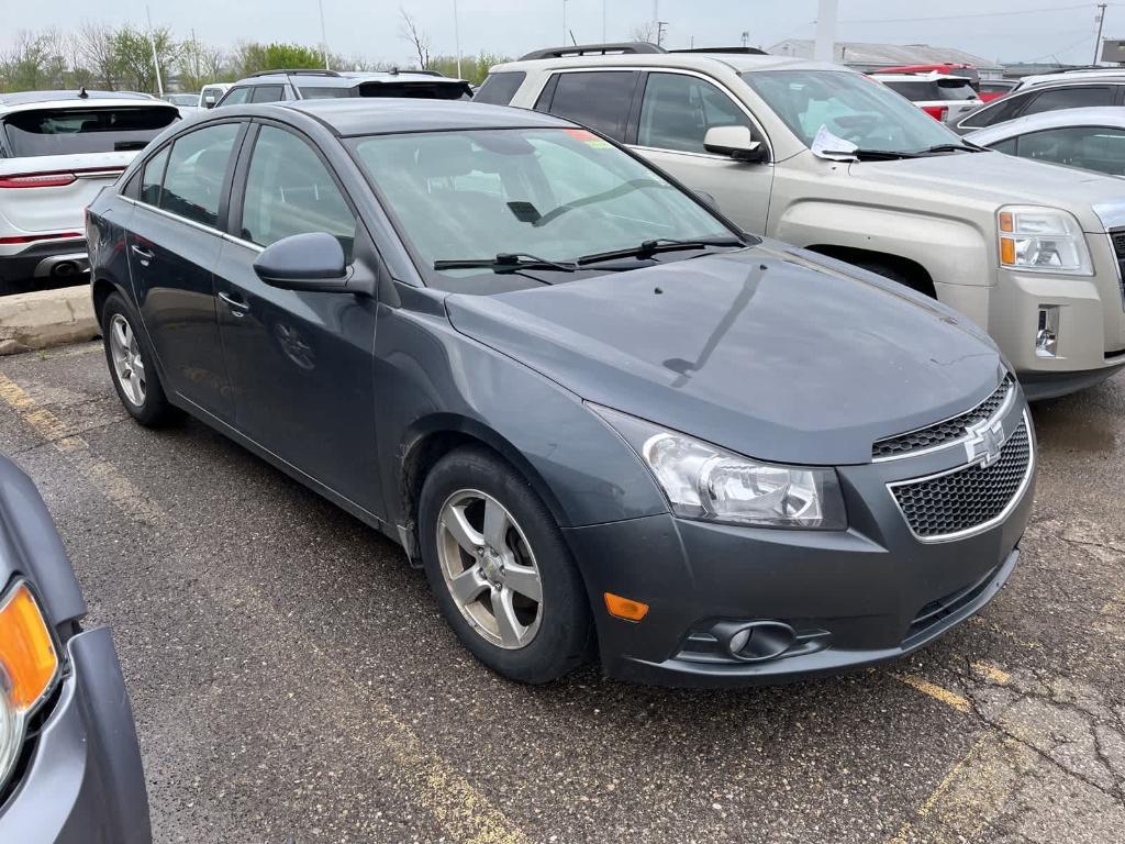 used 2013 Chevrolet Cruze car, priced at $3,900
