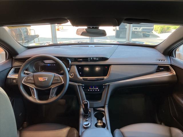 used 2024 Cadillac XT5 car, priced at $36,695