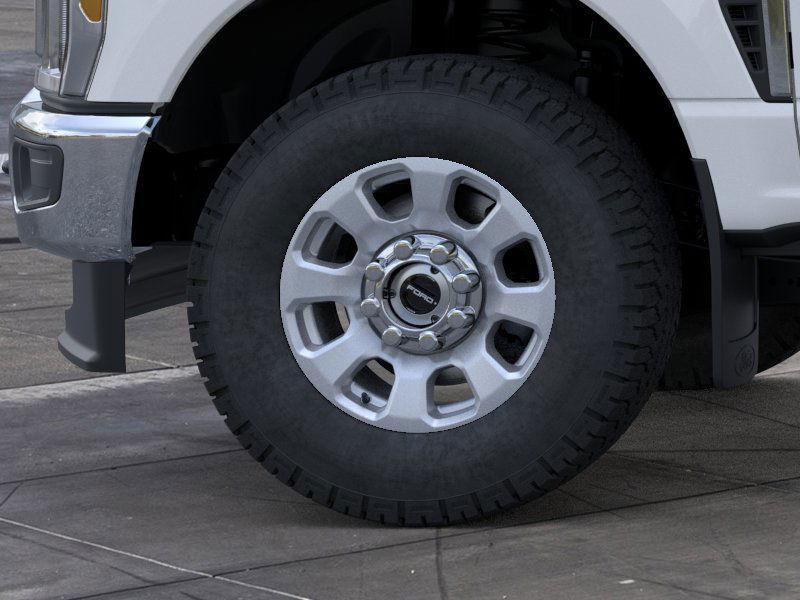 new 2025 Ford F-350 car, priced at $58,140
