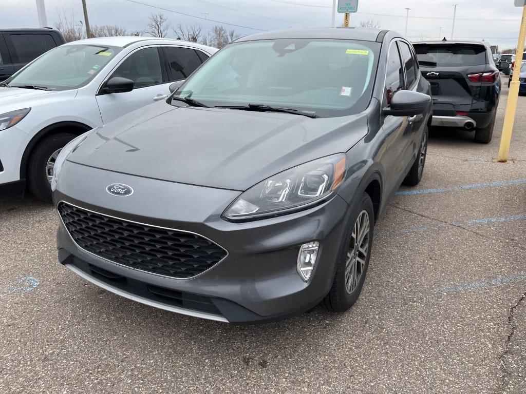 used 2022 Ford Escape car, priced at $18,995