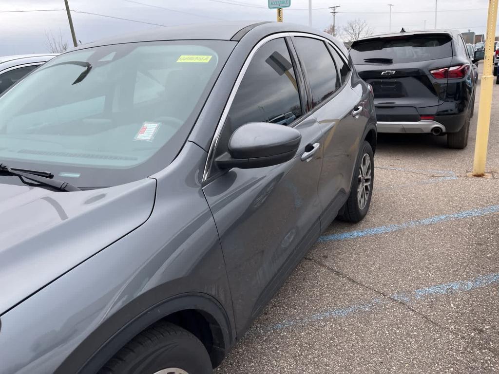used 2022 Ford Escape car, priced at $18,995