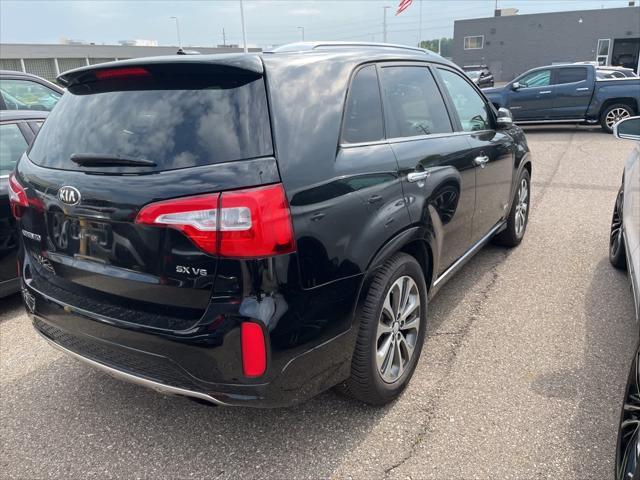used 2015 Kia Sorento car, priced at $8,900