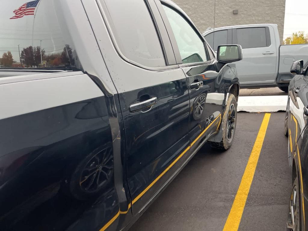 used 2024 Chevrolet Silverado 1500 car, priced at $42,900