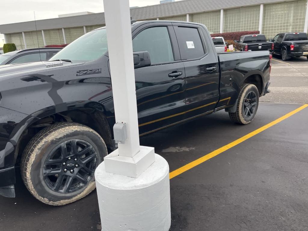 used 2024 Chevrolet Silverado 1500 car, priced at $42,900