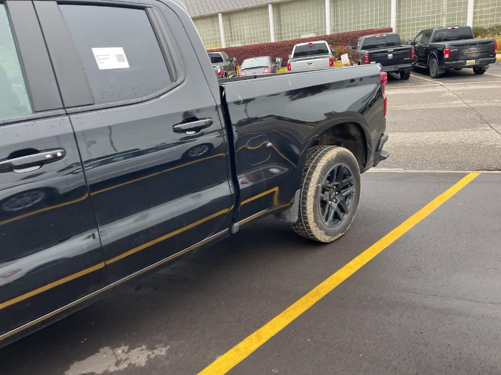 used 2024 Chevrolet Silverado 1500 car, priced at $42,900