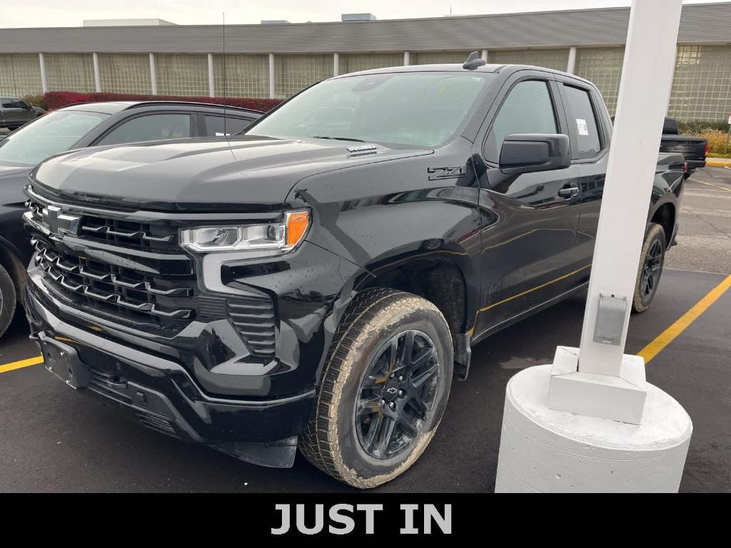 used 2024 Chevrolet Silverado 1500 car, priced at $42,900