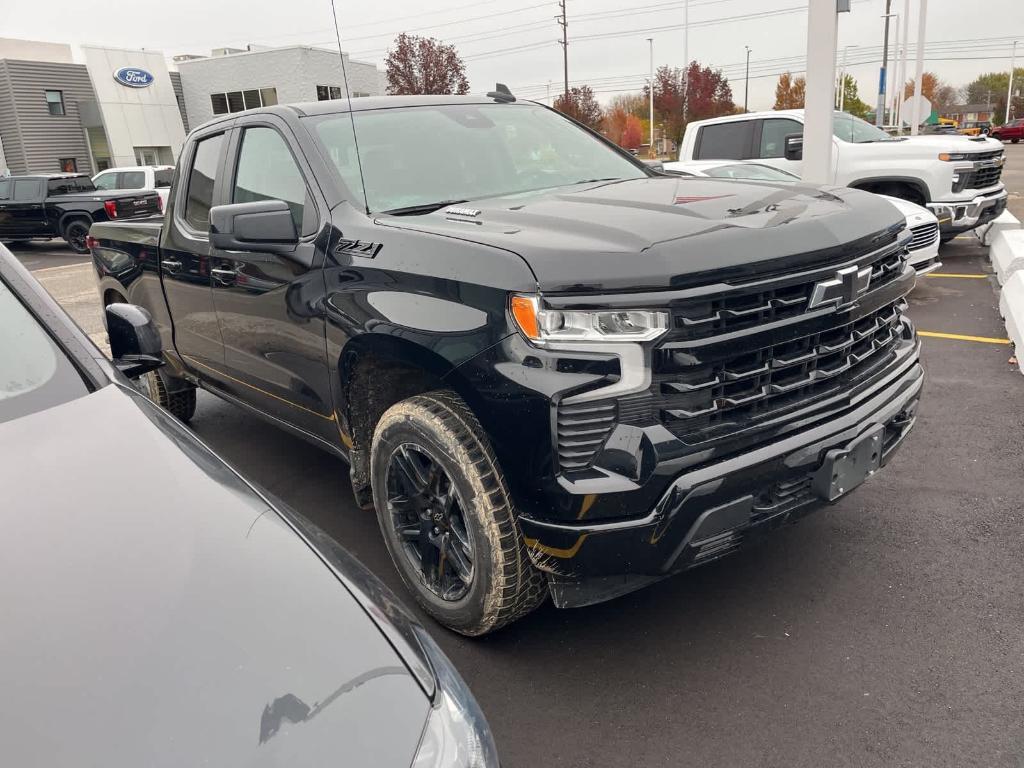 used 2024 Chevrolet Silverado 1500 car, priced at $42,900