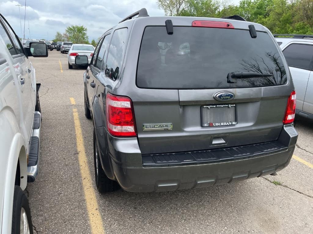 used 2010 Ford Escape car, priced at $3,900