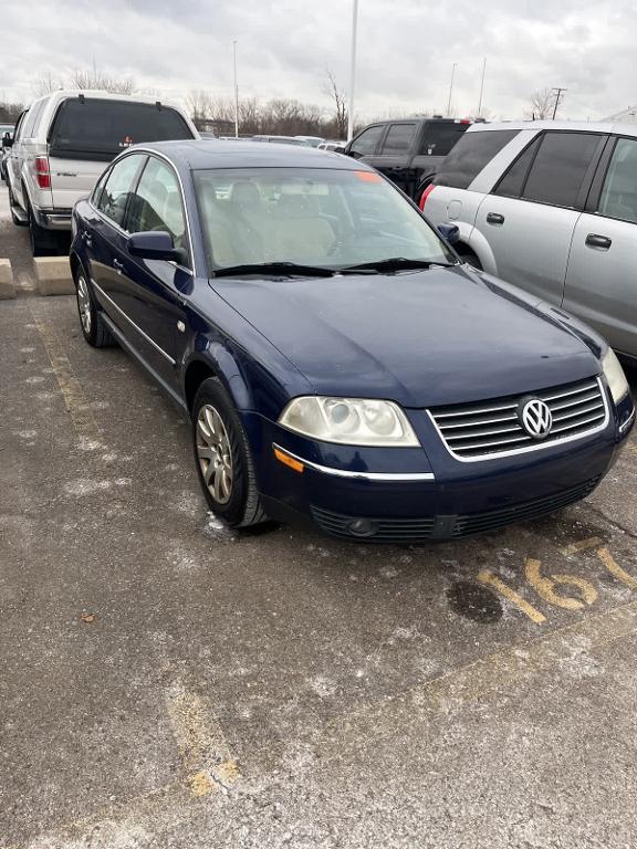 used 2002 Volkswagen Passat car, priced at $1,200