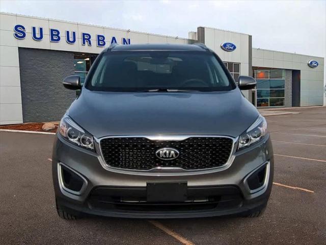 used 2016 Kia Sorento car, priced at $11,900