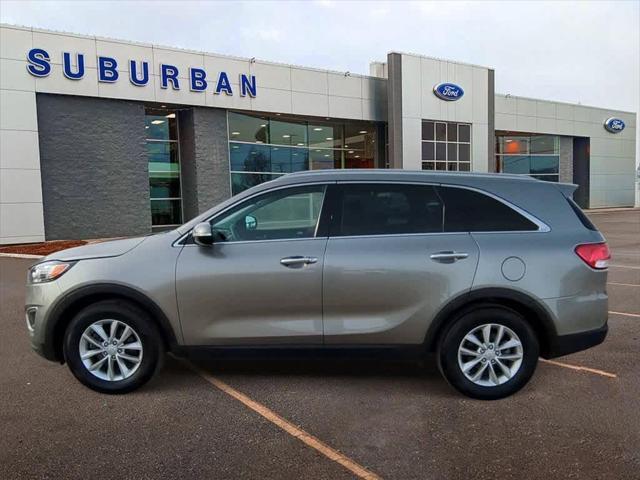 used 2016 Kia Sorento car, priced at $11,900