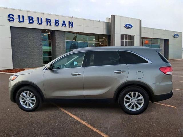 used 2016 Kia Sorento car, priced at $11,500