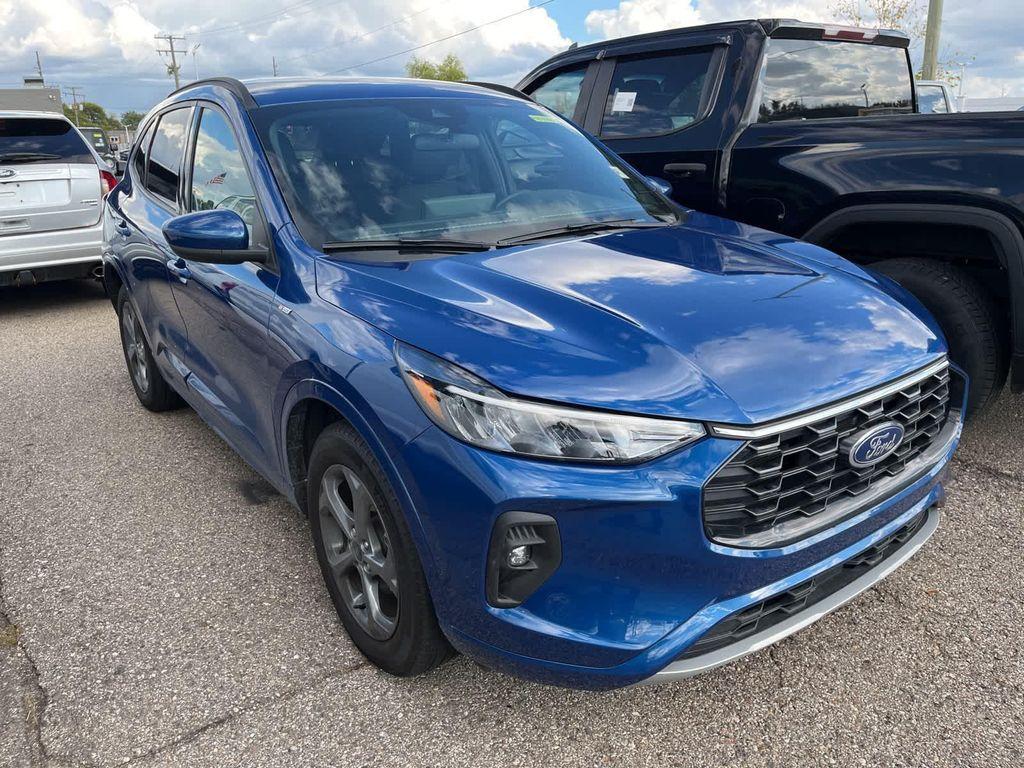 used 2023 Ford Escape car, priced at $25,995
