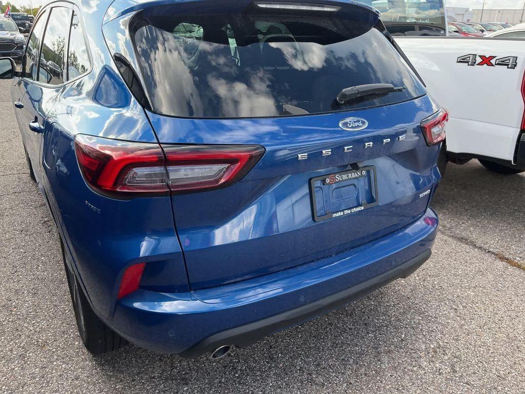 used 2023 Ford Escape car, priced at $25,995