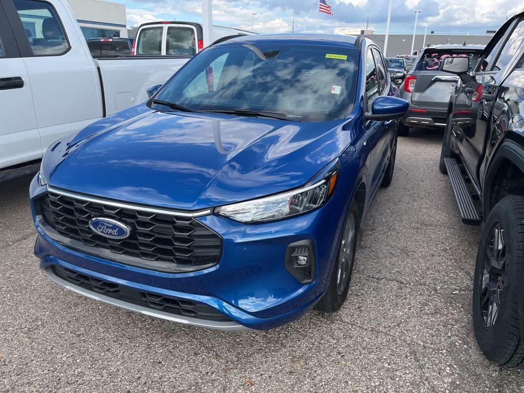 used 2023 Ford Escape car, priced at $25,995