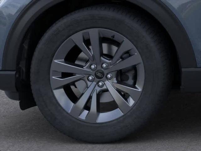 new 2025 Ford Explorer car, priced at $45,218