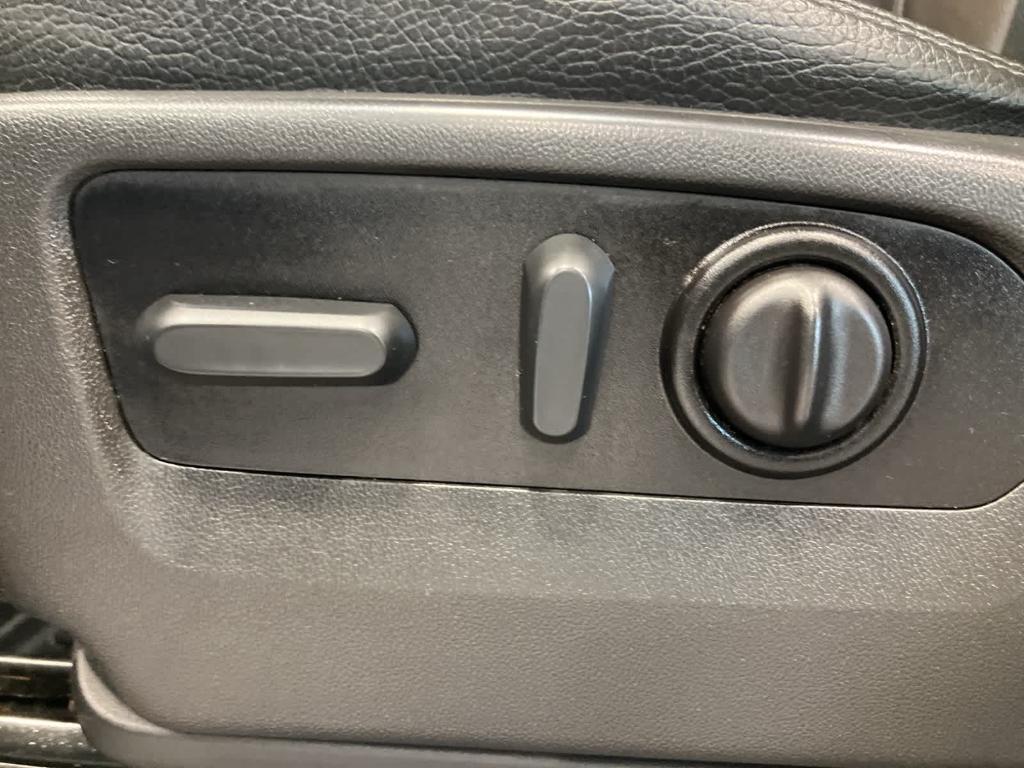 used 2021 GMC Sierra 1500 car, priced at $36,900