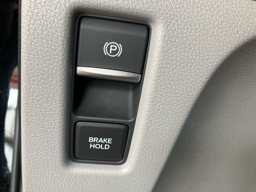 used 2020 Honda Odyssey car, priced at $28,900