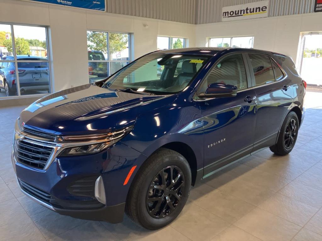 used 2023 Chevrolet Equinox car, priced at $18,600