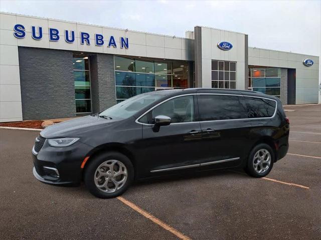 used 2021 Chrysler Pacifica car, priced at $27,995