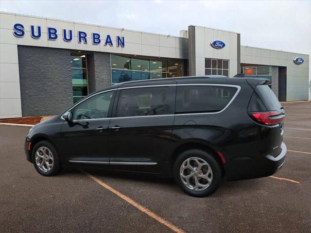 used 2021 Chrysler Pacifica car, priced at $27,995