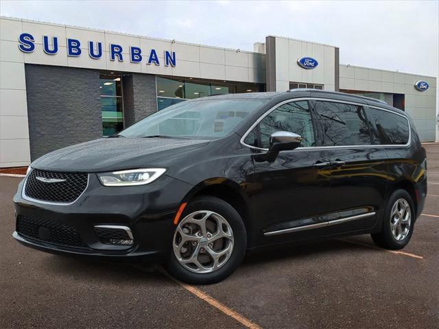 used 2021 Chrysler Pacifica car, priced at $27,995