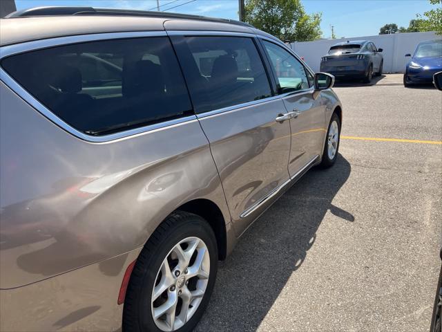 used 2017 Chrysler Pacifica car, priced at $11,900